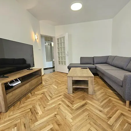 Grand Oborishte Apartmán *